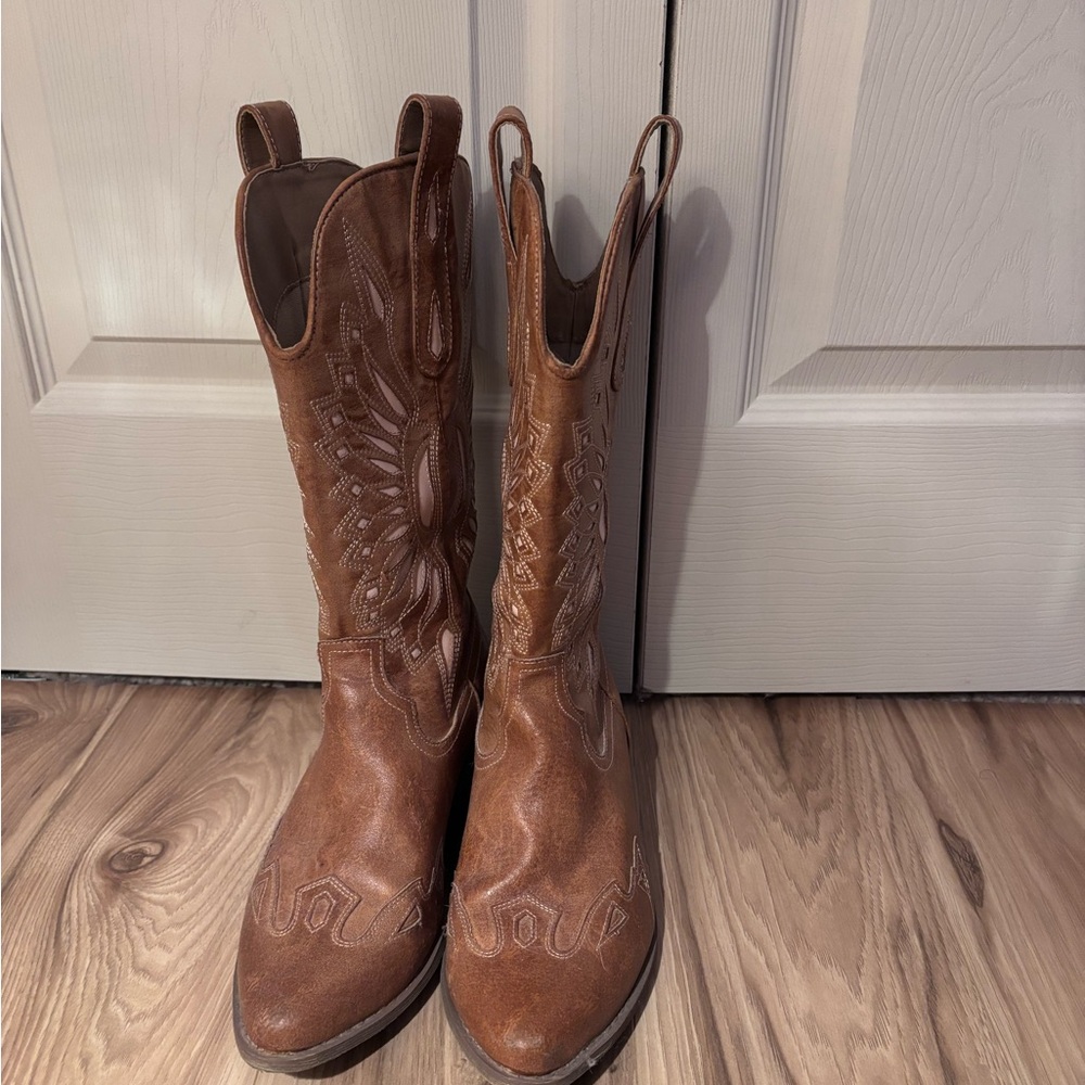 Altar'd State Brown Western Boots